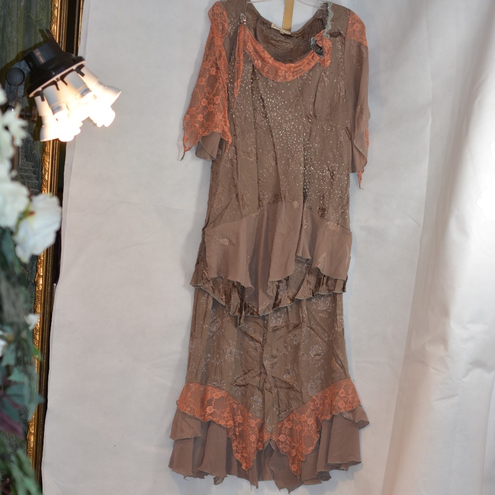 Spencer Alexis 2 pc Brown with frill/lace SZ 1X